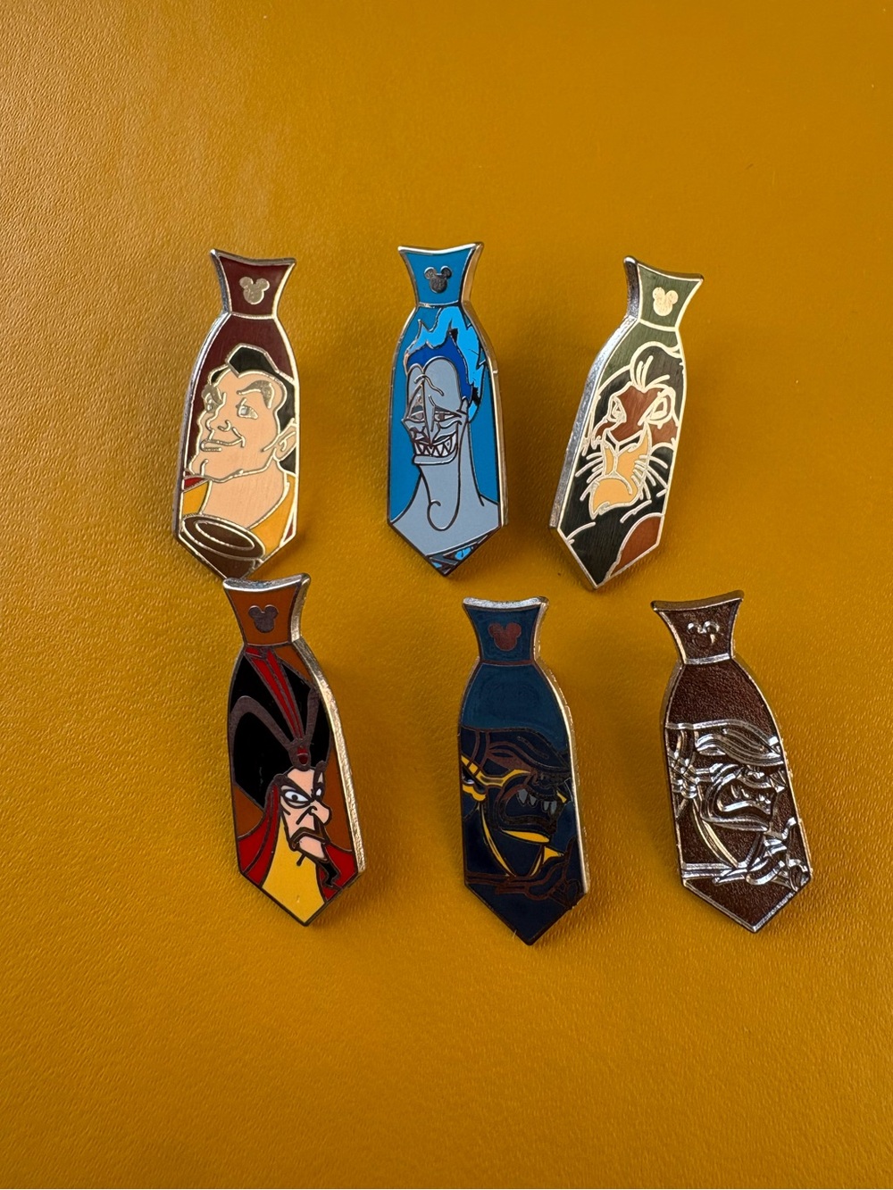 Disney Villains Tie Pin Set - Blue, Black, Brown, Red, Gold